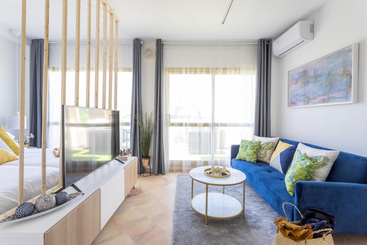 Oleholidays 325 Romana Playa Vistas Al Mar Marbella Bagian luar foto